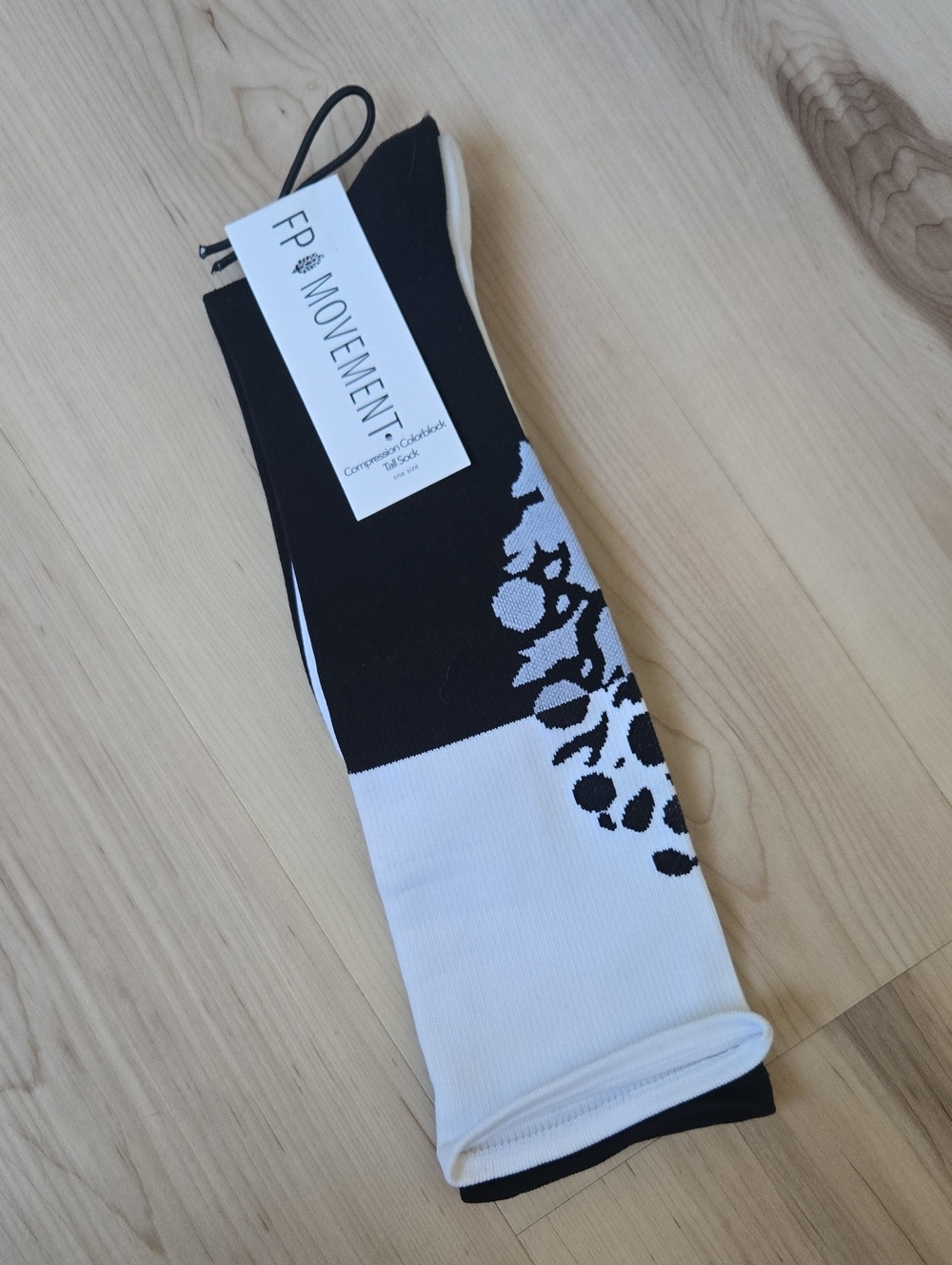 NWT FP Movement Compression Colorblock Tall Sock, Black/White, OS
